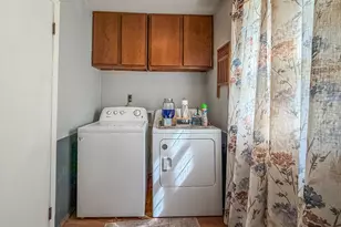 810 N 4th St, Saint John, IL 61873 - Photo 25