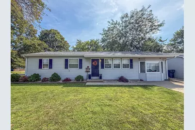 810 N 4th Street, Saint John, IL 61873 - Photo 3
