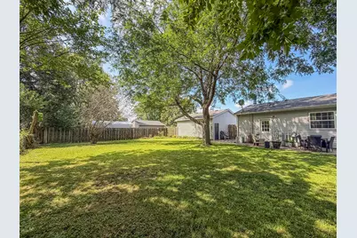 810 N 4th Street, Saint John, IL 61873 - Photo 45