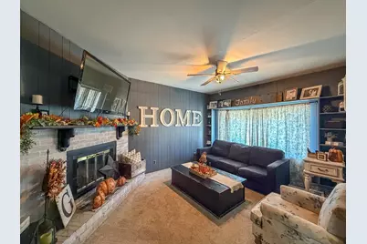 810 N 4th Street, Saint John, IL 61873 - Photo 9