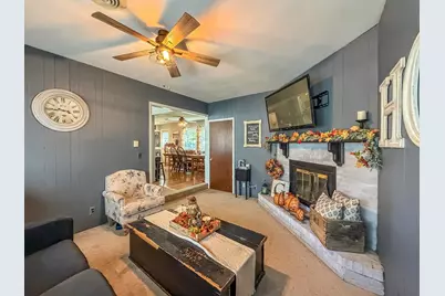 810 N 4th Street, Saint John, IL 61873 - Photo 11