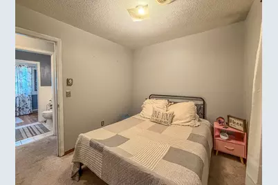 810 N 4th Street, Saint John, IL 61873 - Photo 37