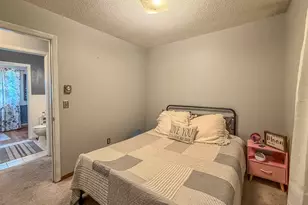 810 N 4th St, Saint John, IL 61873 - Photo 37