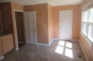 2214 Brittany Ct, Schaumburg, IL 60194 - Photo 13