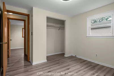 18 N West Avenue, Bourbonnais, IL 60914 - Photo 11