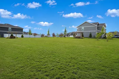 101 Fieldcrest Avenue, Hampshire, IL 60140 - Photo 27
