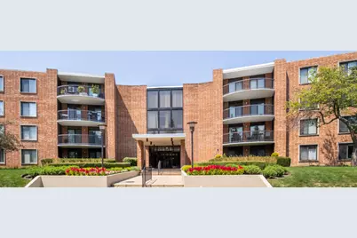 1515 E Central Road #258A, Arlington Heights, IL 60005 - Photo 1