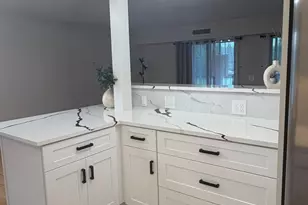 1515 E Central Rd, Arlington Heights, IL 60005 - Photo 13