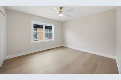 9243 S Francisco Avenue, Evergreen Park, IL 60805 - Photo 21