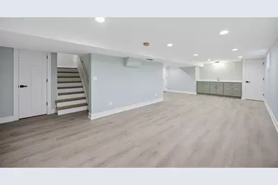 9243 S Francisco Avenue, Evergreen Park, IL 60805 - Photo 25