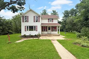 2313 4th St, Oregon, IL 61061 - Photo 3