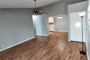 21W 581 North Ave, Lombard, IL 60148 - Photo 3