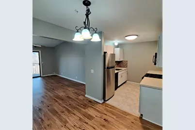 21W581 North Avenue #36, Lombard, IL 60148 - Photo 5