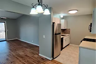 21W 581 North Ave, Lombard, IL 60148 - Photo 5