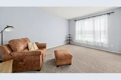 710 Northgate Drive, Sycamore, IL 60178 - Photo 17