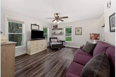 308 W Navaho Avenue, Shabbona, IL 60550 - Photo 9