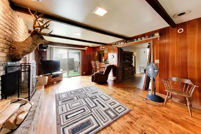 75 Ridgewood Road, Elk Grove Village, IL 60007 - Photo 11