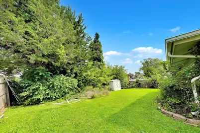 75 Ridgewood Road, Elk Grove Village, IL 60007 - Photo 21