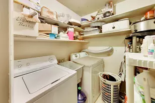 75 Ridgewood Rd, Elk Grove Village, IL 60007 - Photo 15