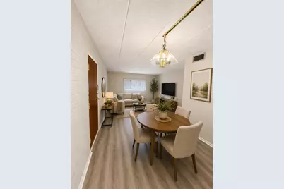 3850 S Parkway Drive #1G, Northbrook, IL 60062 - Photo 3
