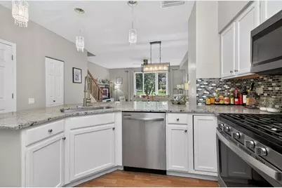 2940 Stonewater Drive, Naperville, IL 60564 - Photo 9