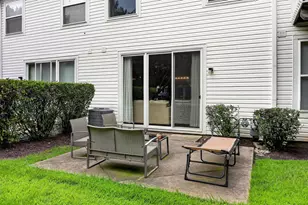 2940 Stonewater Dr, Naperville, IL 60564 - Photo 17
