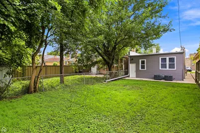 7120 W Highland Avenue, Chicago, IL 60631 - Photo 37