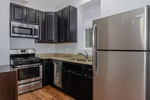 1355 W Walton St, Chicago, IL 60642 - Photo 7
