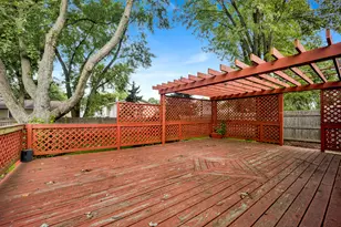 4100 Hudson Dr, Hoffman Estates, IL 60192 - Photo 25