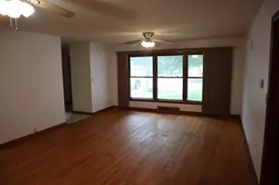205 Fifth St, Walnut, IL 61376 - Photo 5