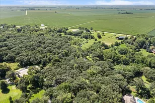 49W693 Hinckley Rd, Big Rock, IL 60511 - Photo 85
