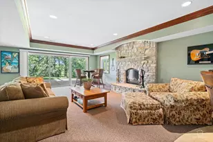49W693 Hinckley Rd, Big Rock, IL 60511 - Photo 47