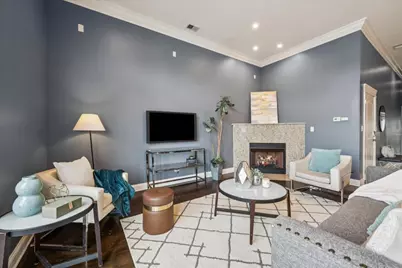 1423 W Belmont Avenue #4, Chicago, IL 60657 - Photo 7