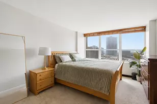 655 W Irving Park Rd, Chicago, IL 60613 - Photo 9