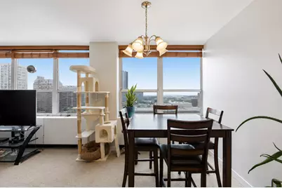 655 W Irving Park Road #1313, Chicago, IL 60613 - Photo 7