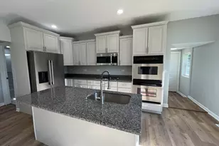112 E South St, Granville, IL 61326 - Photo 5