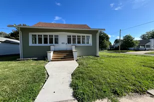 112 E South St, Granville, IL 61326 - Photo 1