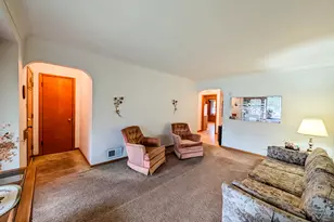 1729 N 23rd Ave, Melrose Park, IL 60160 - Photo 5