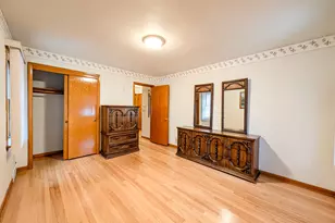 1729 N 23rd Ave, Melrose Park, IL 60160 - Photo 15