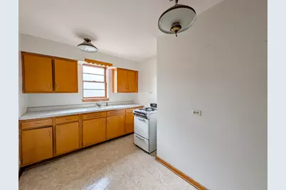 1729 N 23rd Avenue, Melrose Park, IL 60160 - Photo 31