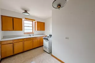 1729 N 23rd Ave, Melrose Park, IL 60160 - Photo 31