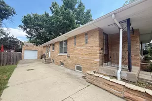 1811 N Thatcher Ave, Elmwood Park, IL 60707 - Photo 15