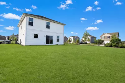 101 Fieldcrest Avenue, Hampshire, IL 60140 - Photo 3