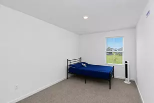 101 Fieldcrest Ave, Hampshire, IL 60140 - Photo 15