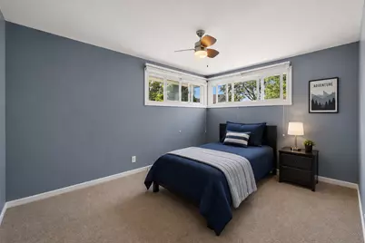 79 S Heather Drive, Crystal Lake, IL 60014 - Photo 9