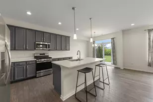 4200 Calder Ln, Aurora, IL 60504 - Photo 9