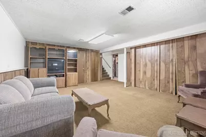 627 Maple Avenue, Lisle, IL 60532 - Photo 17