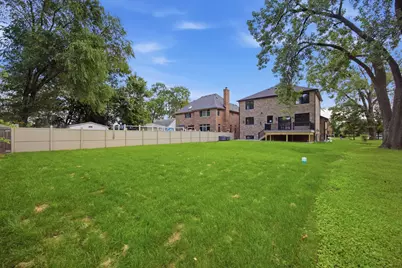 1738 Farwell Avenue, Des Plaines, IL 60018 - Photo 57
