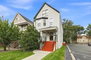 3516 N Cicero Ave, Chicago, IL 60641 - Photo 1