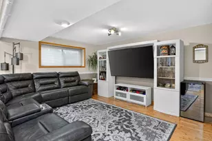 1514 Princeton Ln, Schaumburg, IL 60193 - Photo 17